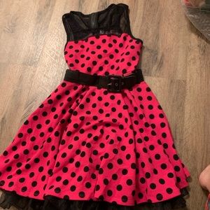 Girl hot pink dress with dots